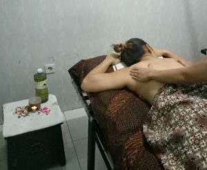 Body Massage Di Salon Cilodong GDC Depok